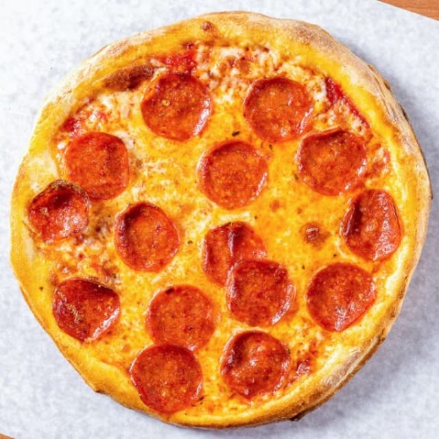 16" Medium Meat Lover's Pizza.
