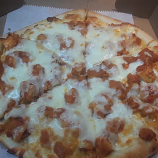Buffalo Chicken Pizza (18" Large Pizza)