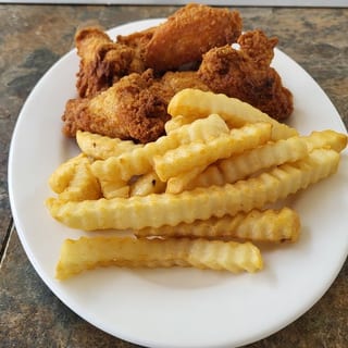 Wings with Fries